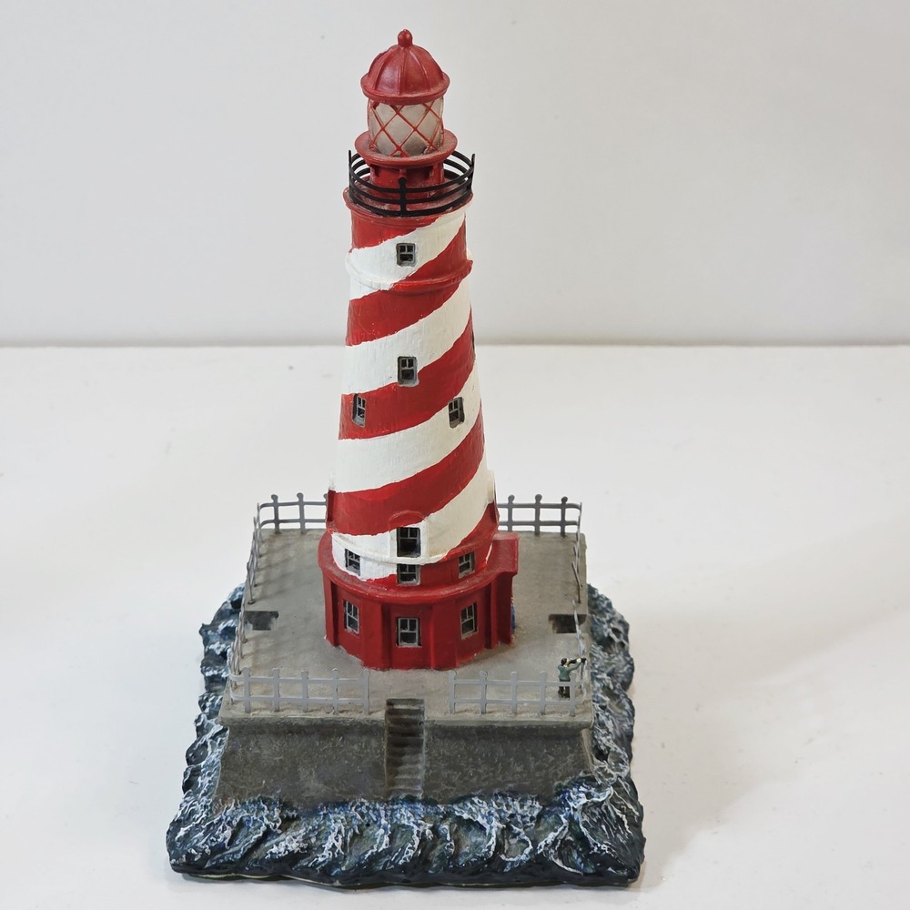 1997 Lefton Historic American Lighthouse White Shoal Blinking Lights Works VIDEO
